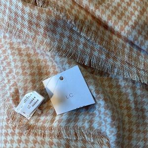 Lauren Conrad Scarf/Shawl
